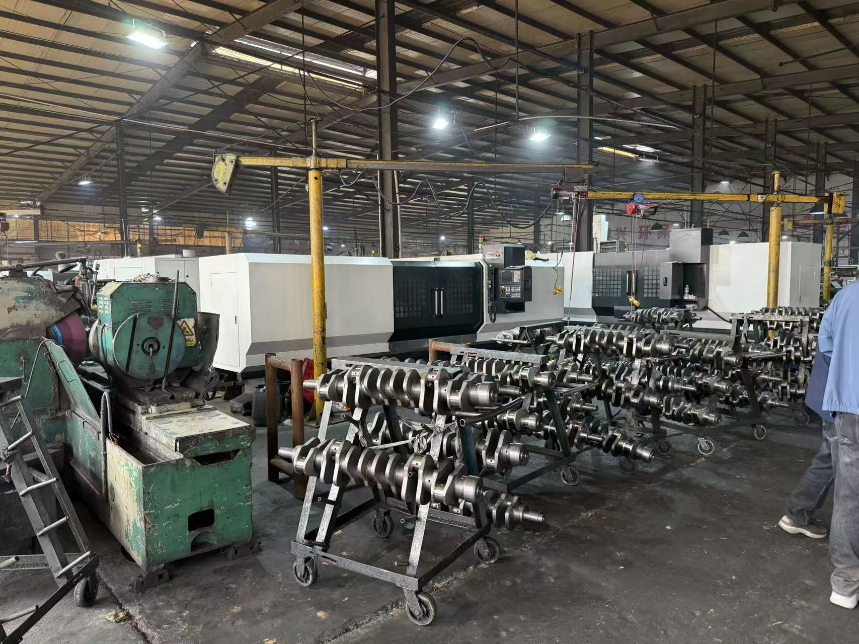 330-1736 Forged Crankshaft CAT C4.4 Diesel Engine