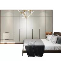 Armoire de porte pivotante en laque pratique avec des panneaux de porte en noyer blanc mat