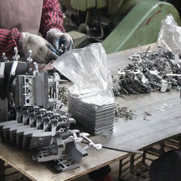 Doigts du protecteur 4 d'agrafe de goupille de Monforts de pièces de Stenter 6 doigts