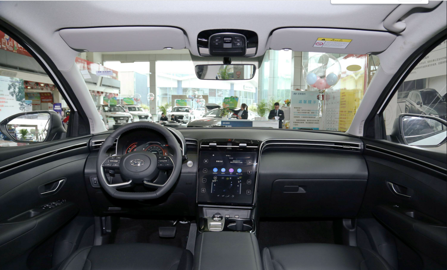 Hyundai TUCSON 2021 L 1.5T DCT GLX Elite Version 5-дверный 5-местный бензиновый внедорожник