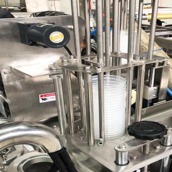 1.8KW PLC Control Filling And Sealing Machine For Food And Beverage Industry