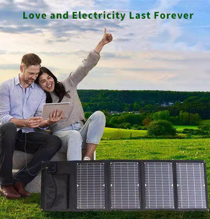 Складчивый резервный генератор солнечной панели мощностью 300 Вт с эффективностью черной панели 21,5%-23,5%