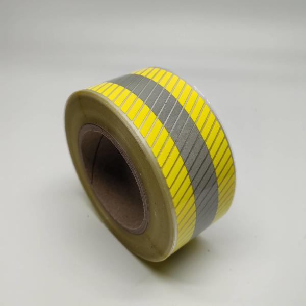 Fios de transferência de calor refletores de cor prateada-amarelo auto-aderente para vestuário