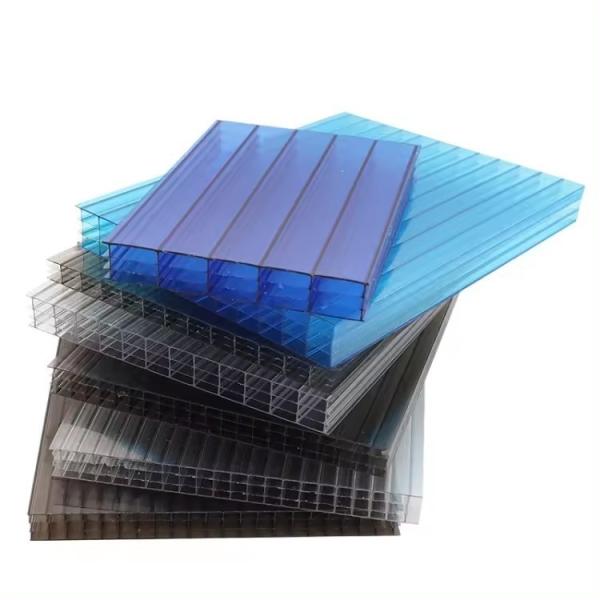 10 ans de garantie UV revêtu Meilleur choix Type Multiwall 20 mm Polycarbonate Roofing Pc Hole Sheet