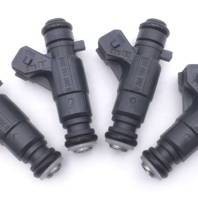 0280156399 TS16949 Gasoline Fuel Injector For VW Suran Fox Golf 1.6 8V