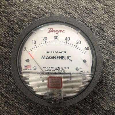 Series 2000 Magnehelic Differential Pressure Gages