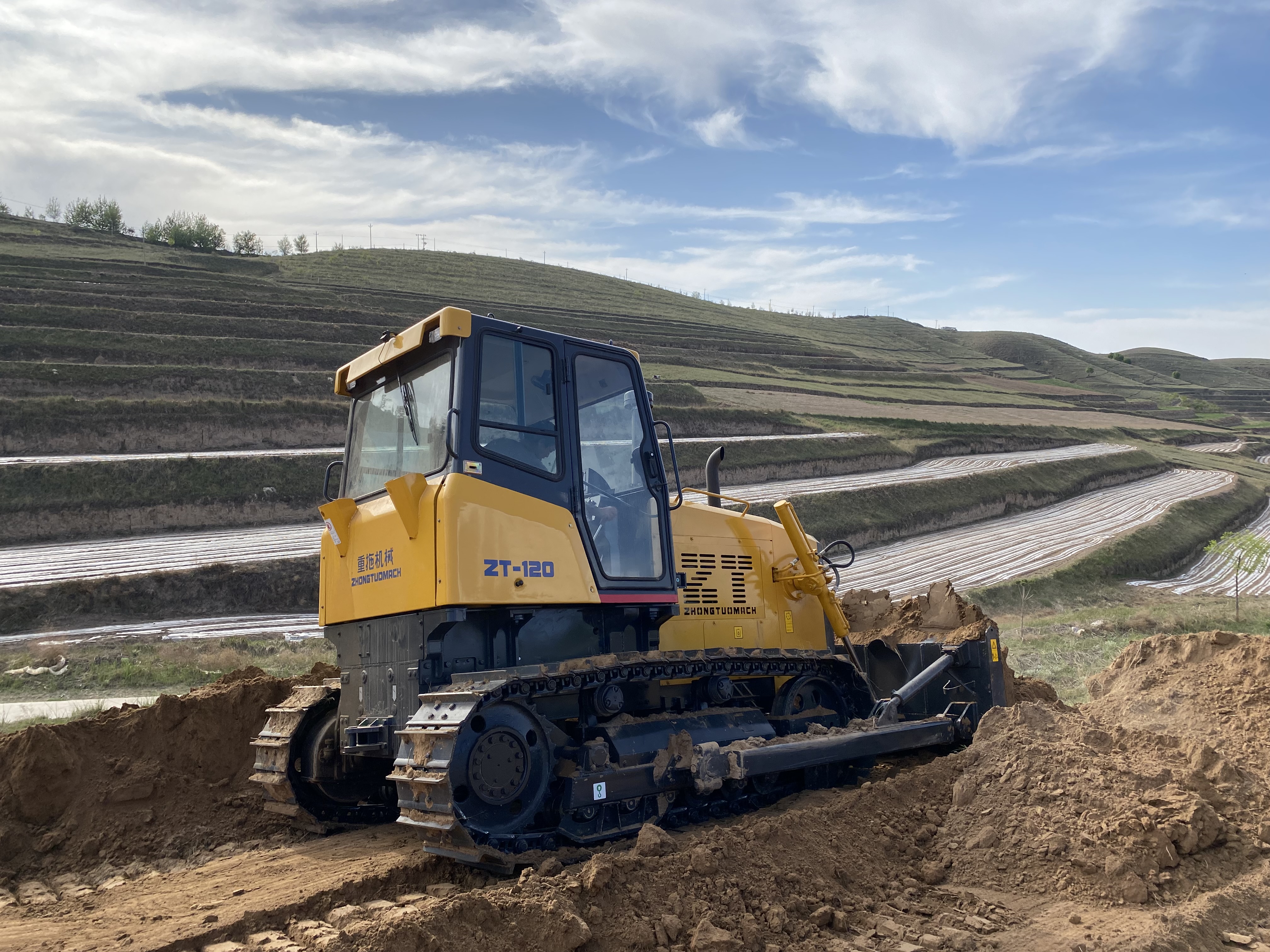 Машины для бульдозеров Changlin GT120 Crawler Easy Operation с эргономичным дизайном кабины