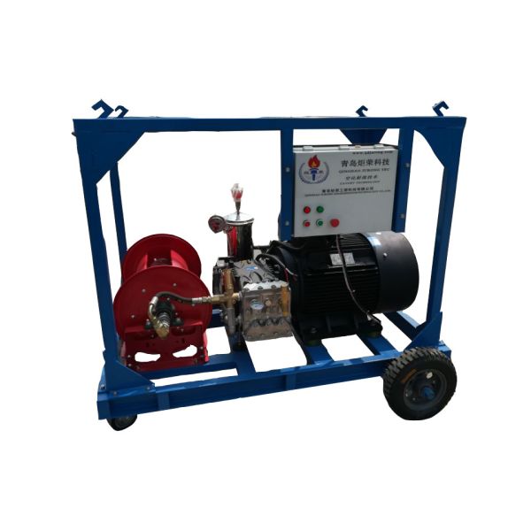 Breeding Pond Underwater Cleaning Machine Cavitation Jet 40KW 20mpa 100L/Min