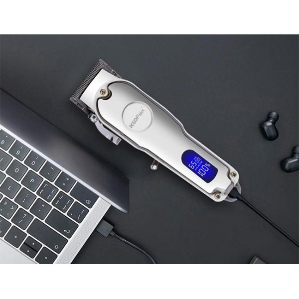 Любимец Clippers перезаряжаемые бесшнуровых электрических волос Ultralight холя 110-240V