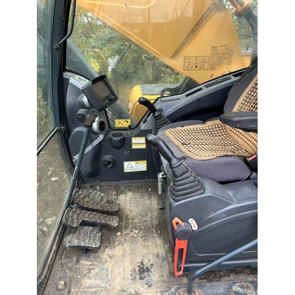 Excavadora Hyundai 485-9T usada em Xangai com capacidade de balde de 2,5 m3 e motor Cummins