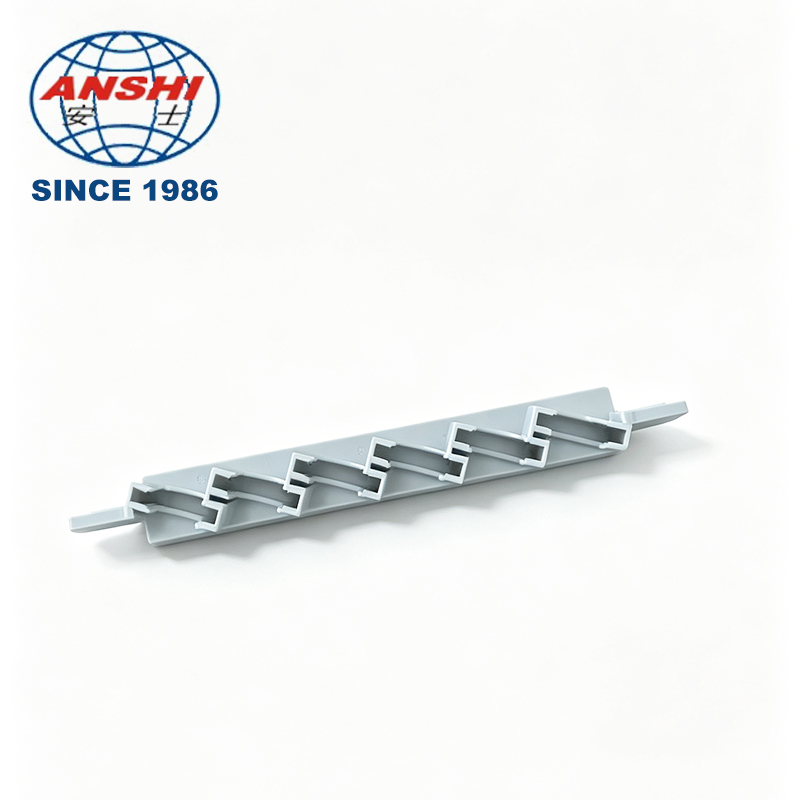 Manufacturer Plastic Fiber Cable Guide Organizer, Pigtail Fixing Wiring Accessories for Optical Cross Cabinet & ODF Patch Panel