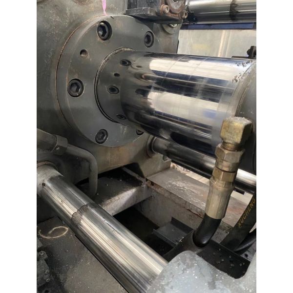 Compact JSW Second Hand Plastic Moulding Machine Less Space Plate Moulding Machine