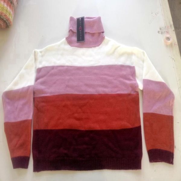 RUE 21, Ladies Striped Sweaters