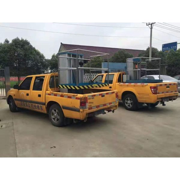 Установленная тележкой высота подъема 6м заграждения воздушной рабочей платформы электрическая гидравлическая поднимаясь