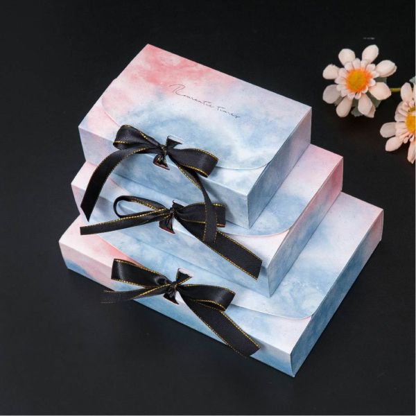 Cosmetic Cardboard Folding Gift Box Perfume Lipstick Paper Carton Box Magnetic Closure