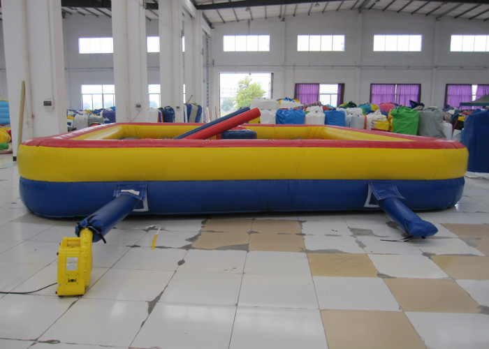 Соревнования спортивных игр парка атракционов раздувные раздувные/печатание цифров гладиатора