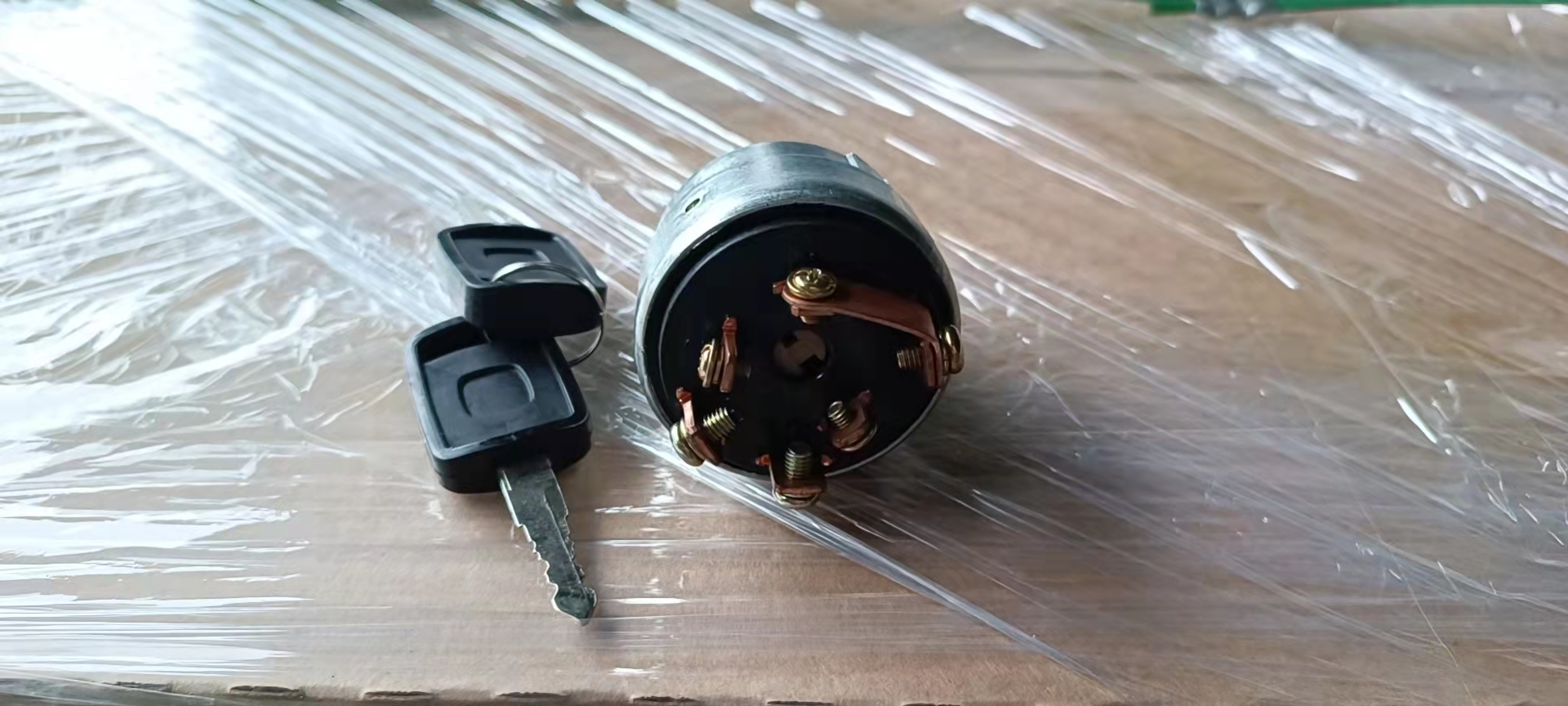 JK406C-G00 		Начните переключатель для грузоподъемника