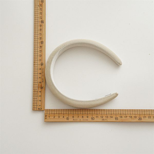 GLH013 Autumn/winter pure color red/black velvet fabric baby headband texture high craniopathen sponge