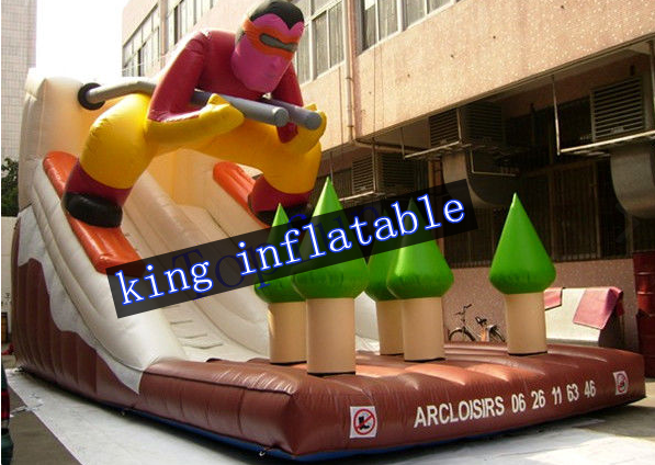 7 * o OEM de 4m & o PVC do ODM inflável secam a corrediça com superman e árvores verdes para o arrendamento