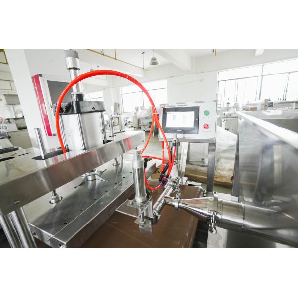 Produtividade alta 1300 partes pela tortilha de milho da hora que faz a máquina