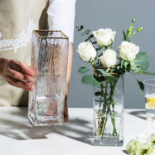 3 Feet Tall Glass Vase A Must-Have for Tabletop Decoration and Presents
