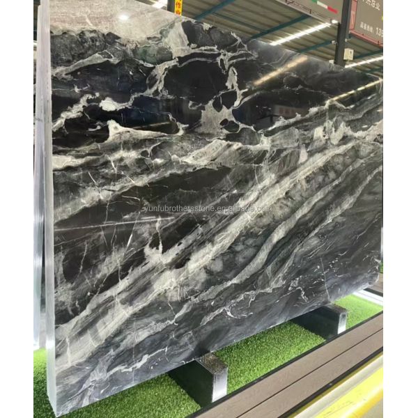 Calcite Marble Modern Staircase Design with Luxury Brazilian Cosmic Black Granite Slab