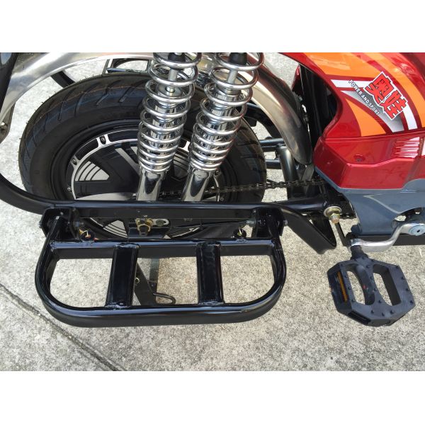 450W Adult Electric Bicycle Red Battery Operated Bikes With Motorcyle Seat Steel Frame