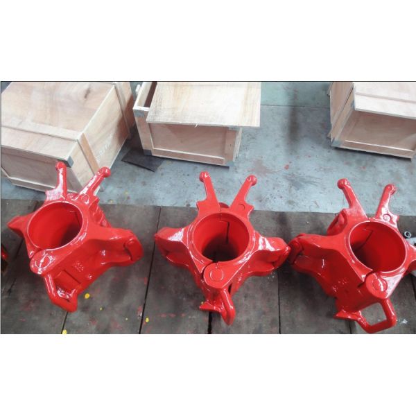 Oil Drilling Rig Floor Handling Tools Center Latch / Drill Pipe Elevator For Handling Drill Collars