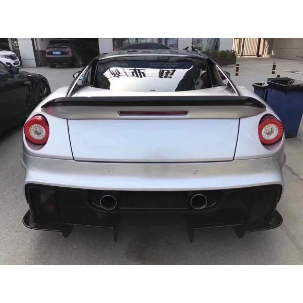 For Ferrari 599 Body Kit 599 Upgraded VORS Style Front and Rear Bumper Side Skirt Spoiler Carbon Fiber Body Kit