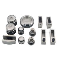 Kit de porte double de 6 pieds avec une porte de douche coulissante moderne et un raccordement de matériel ss304 robuste