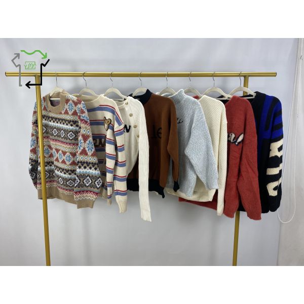 Second Hand Women's Casual Long Sleeve Pullover Used Pattern Wool Sweater Winter Warm
