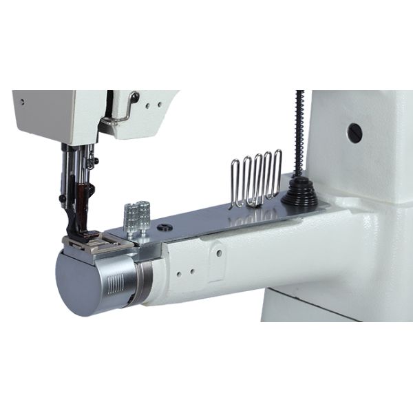 Cylinder Bed 246V Computerized Pattern Compound Feed Sewing Machine