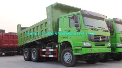 O caminhão basculante de SINOTRUK HOWO 6x4, o caminhão basculante de 10 veículos com rodas com 30cbm e HW76 alongam o táxi