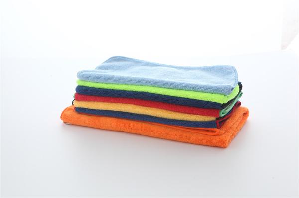 Red color 40x60cm microfiber microfibre car cleaning detailing towels/cloth with green edge