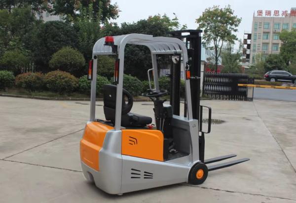 Counterbalance 3 Wheel Electric Forklift Truck Hydraulic Driving