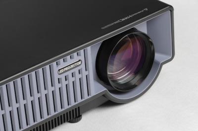 High Lumens Newest 720P Projector USB SD HDMI Proyector LED Beamer With CE UL Certificate