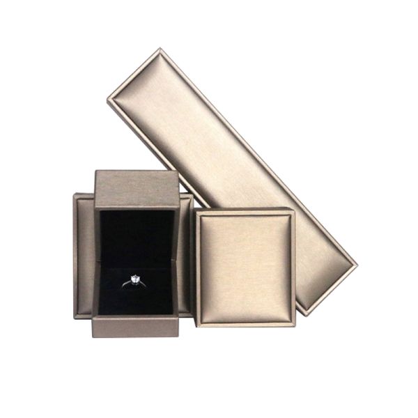 Paperboard Leather luxury necklace gift box Custom Packaging Box