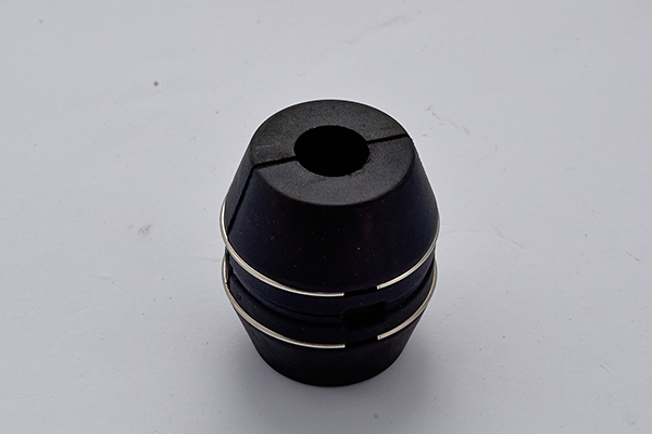 Deck Mounted Kitchen Basin Faucet ROVATE With Durable Pull Out Sprayer