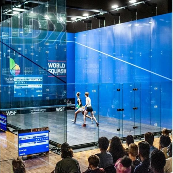Cour de squash professionnelle pour compétition Blue Panoramic Squash lieu de