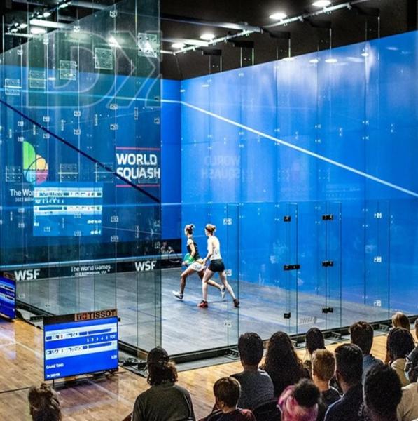 Terrain de squash panoramique bleu double, 9750mm X 7620mm, choix idéal pour les compétitions