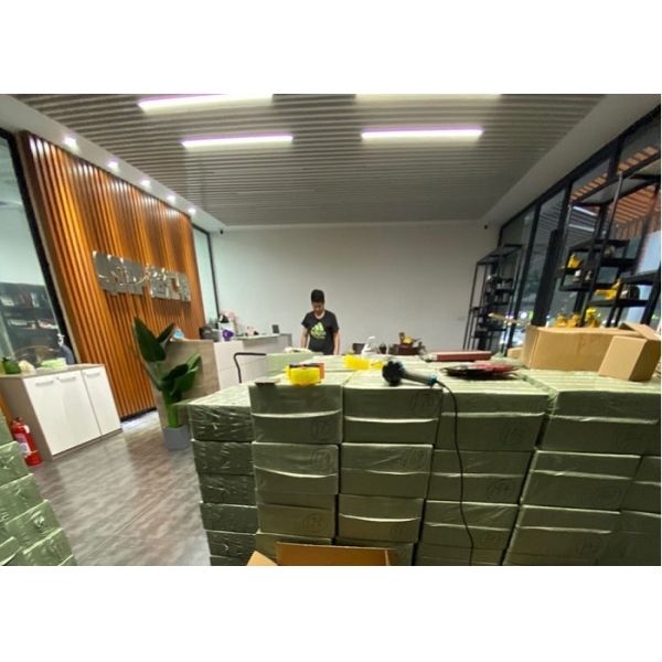 EC210 Excavator Fuel Pump 3 Holes 4 Holes 21019945 Volvo EC210 EC290B EC160C EC240B