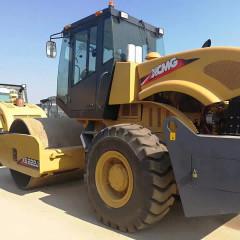 Gradeiras pré-propriedade fechadas XCMG S22 / Gradeiras recicladas 100-150hp Diesel Alimentado com fixação Ripper traseiro