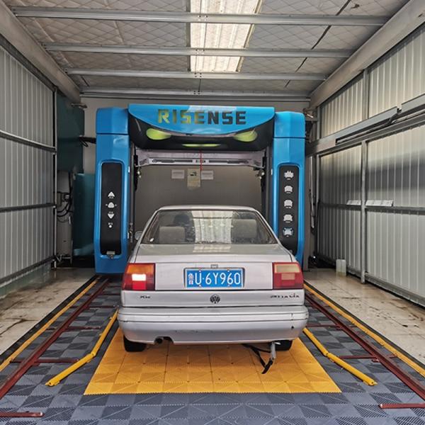 Risense Touchless Double Arm Automatic Car Wash Plant Shampoo Consumption 25-60ml/car