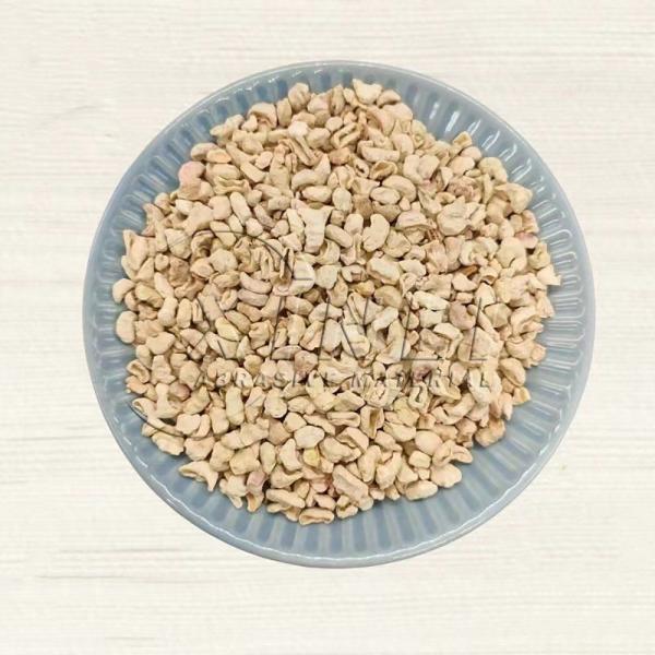 Corn COB Grit 2.36g/Cm3 Yellow Brown Corn Cob Sandblasting Metal Polishing