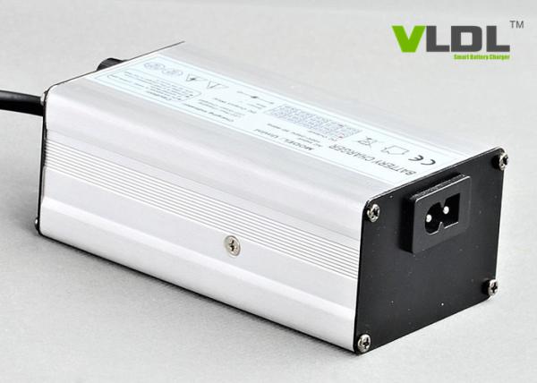 Aluminum 0.6KG 5A 12 Volt Lithium Battery Charger 12v Li Ion Charger