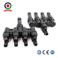 Conector solar certificado Ce Mc4 del divisor 4 a 1 del cable entre los paneles solares