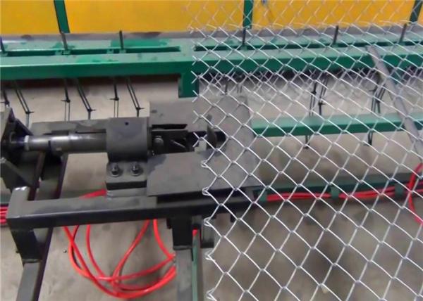 Pvc Diamond Mesh Chain Link Fence Machine , Welded Mesh Machine 40-60 Times / Min Speed