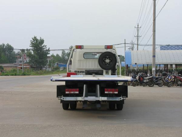 Dongfeng 6ton Flatbed Road Wrecker Truck 4tons Road Car Rescue Towing Vehicle