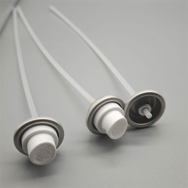 Válvula compacta de rociador de agua facial para viajeros con diseño a prueba de fugas