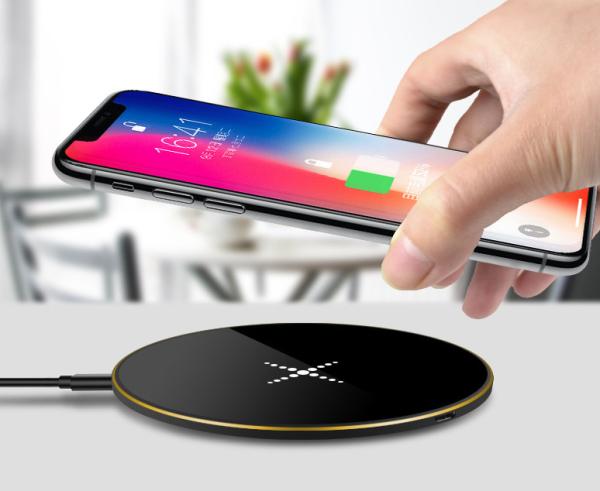 ABS + Rubber Wireless Charging Power Bank 10000mAh / Portable Smart Phone Wireless Charging Pad